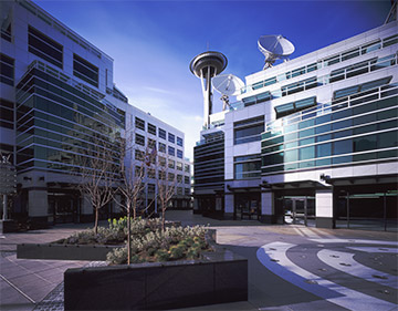 Seattle Class A office and retail space: Komo Plaza